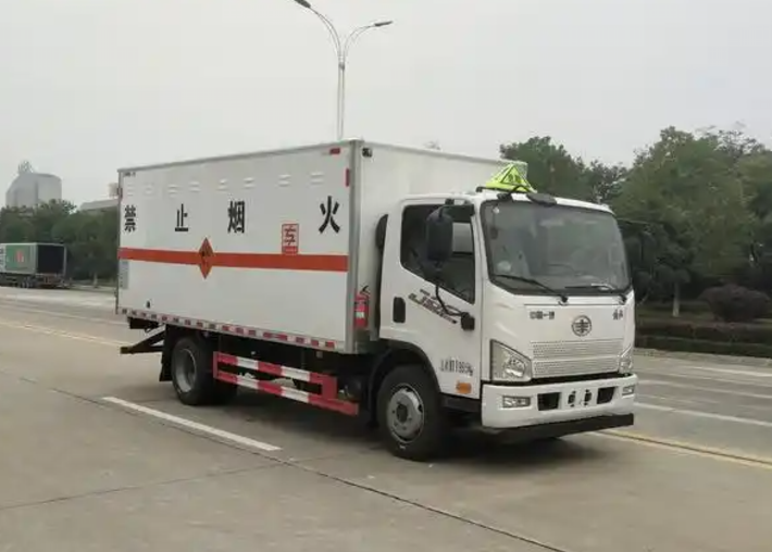 淮安爆破器材运输车可以上高速吗？